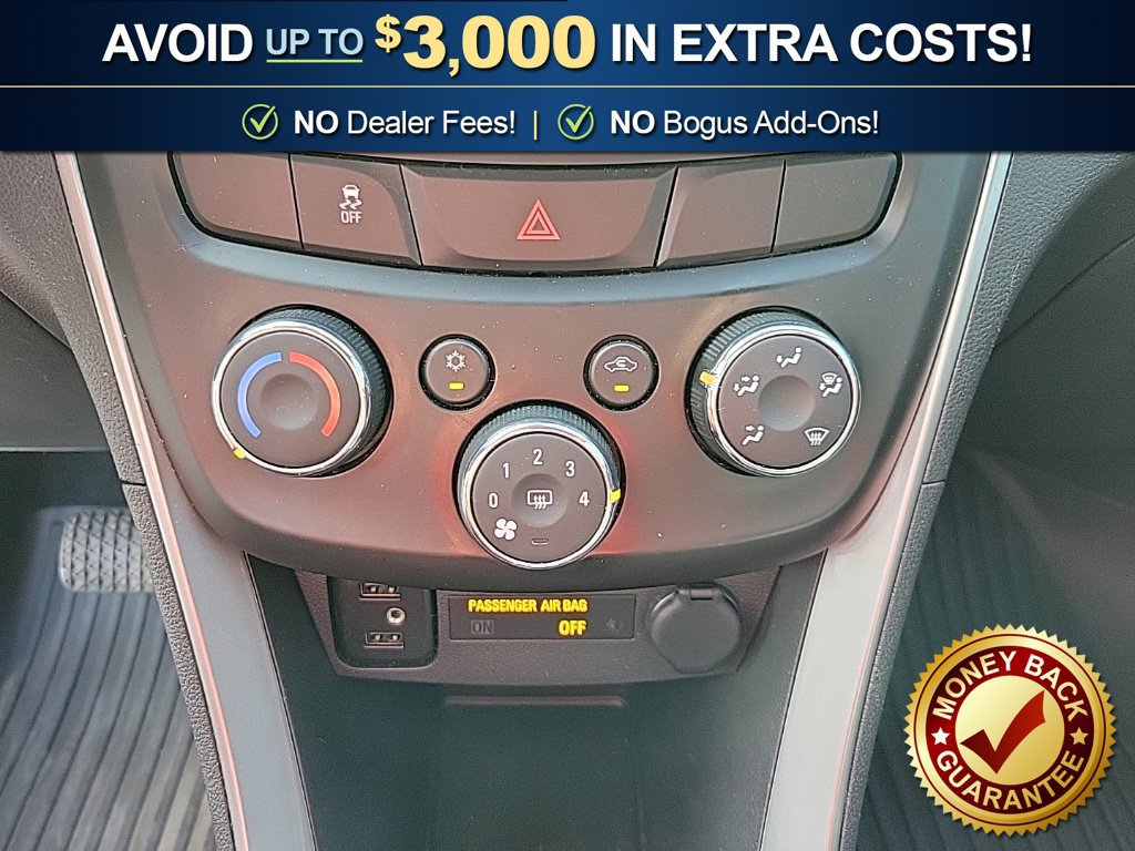 Used 2019 Chevrolet Trax LT w/ LT Convenience Package AWD/4WD image 22