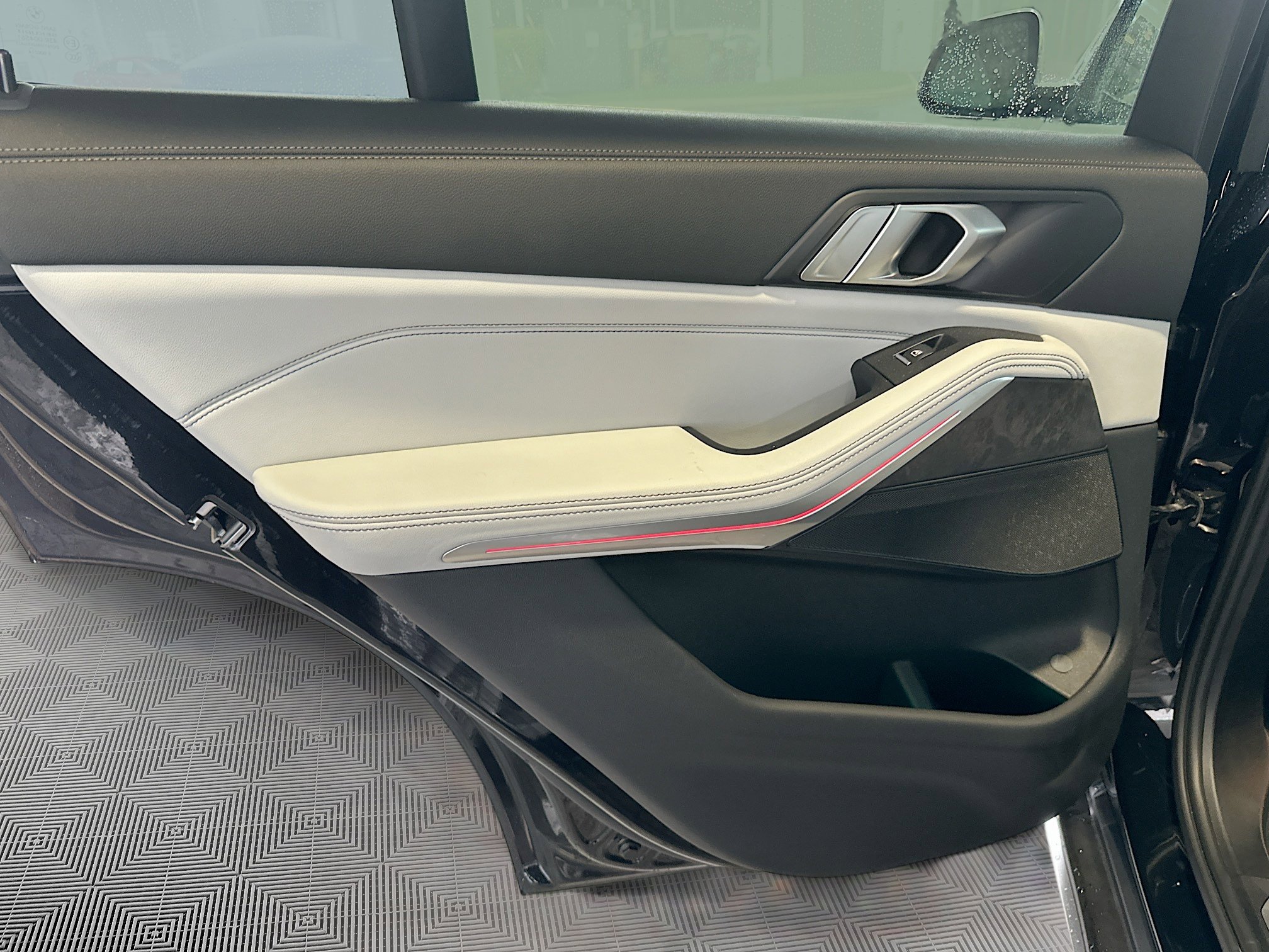 Certified 2023 BMW X5 xDrive40i w/ Luxury Seating Package image 28
