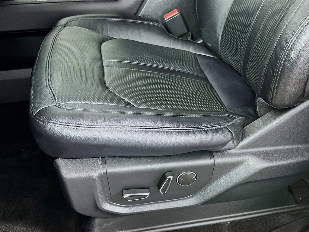 Used 2019 Ford Expedition Max Limited image 20