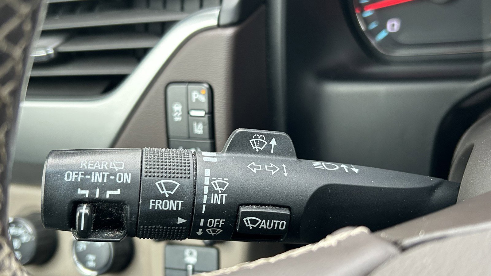 Used 2015 Chevrolet Suburban LTZ w/ Max Trailering Package image 25