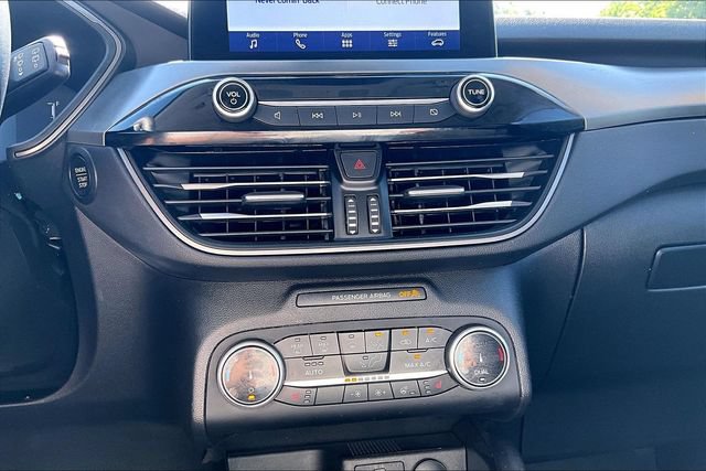 Used 2023 Ford Escape Active AWD/4WD image 30