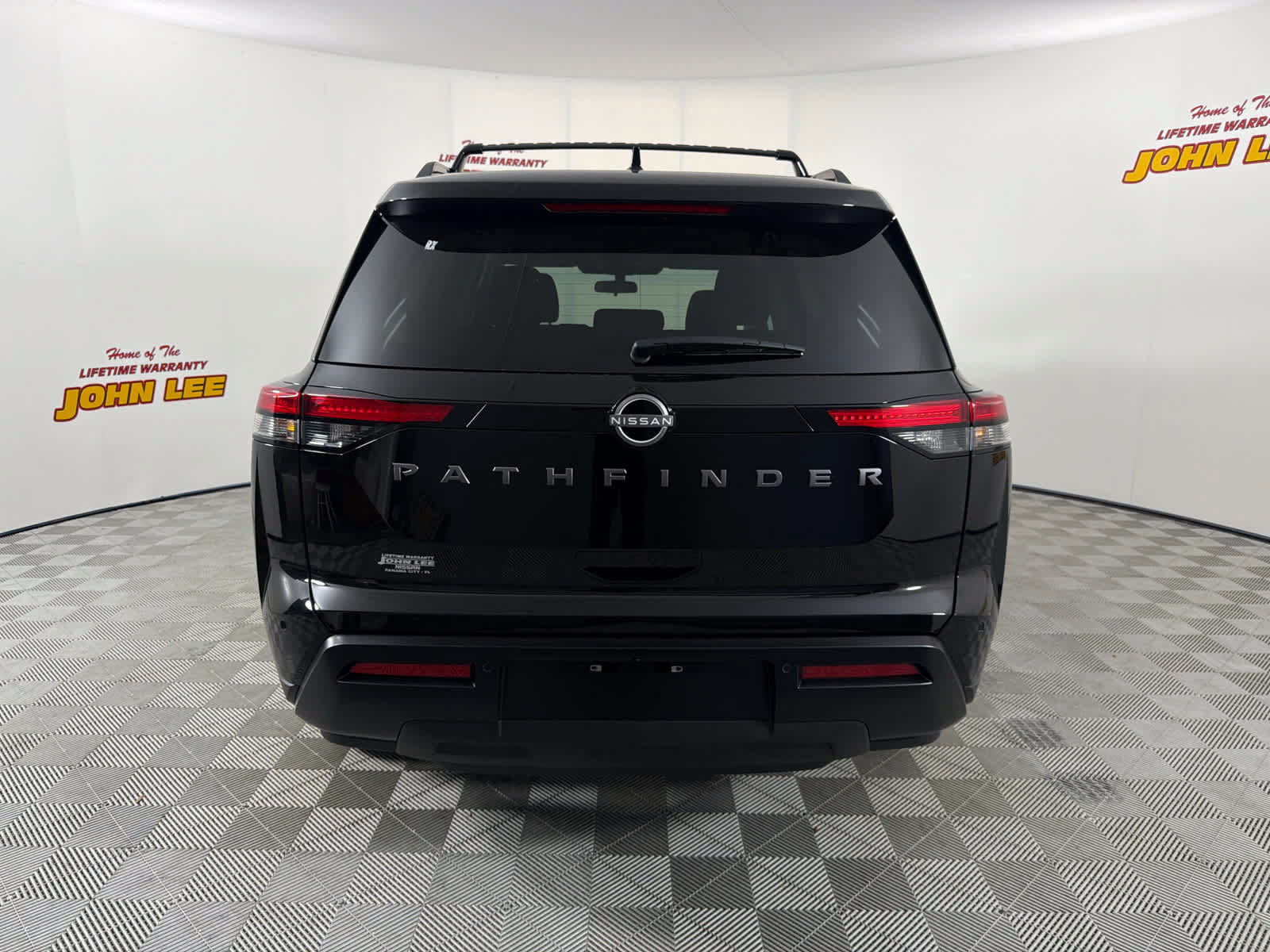 New 2026 Nissan Pathfinder SV FWD image 4