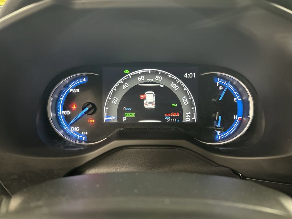 Used 2024 Toyota RAV4 LE AWD/4WD image 13
