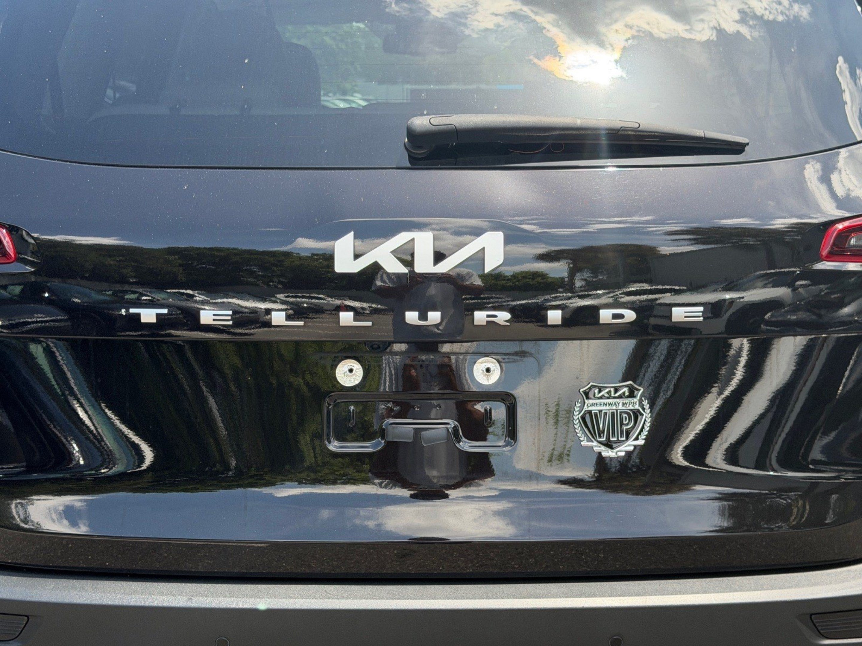 Certified 2022 Kia Telluride EX w/ EX Premium Package FWD image 13