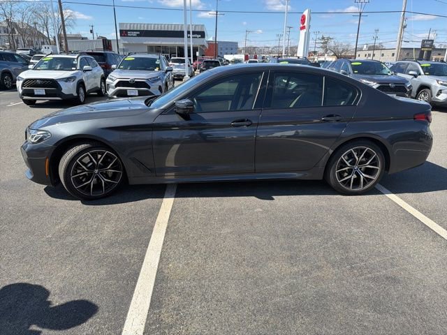 Used 2022 BMW 530i xDrive w/ M Sport Package image 1