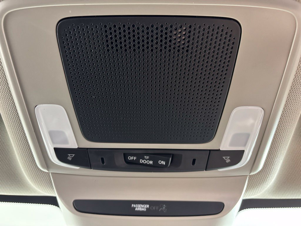 Used 2027 Honda HR-V LX image 25