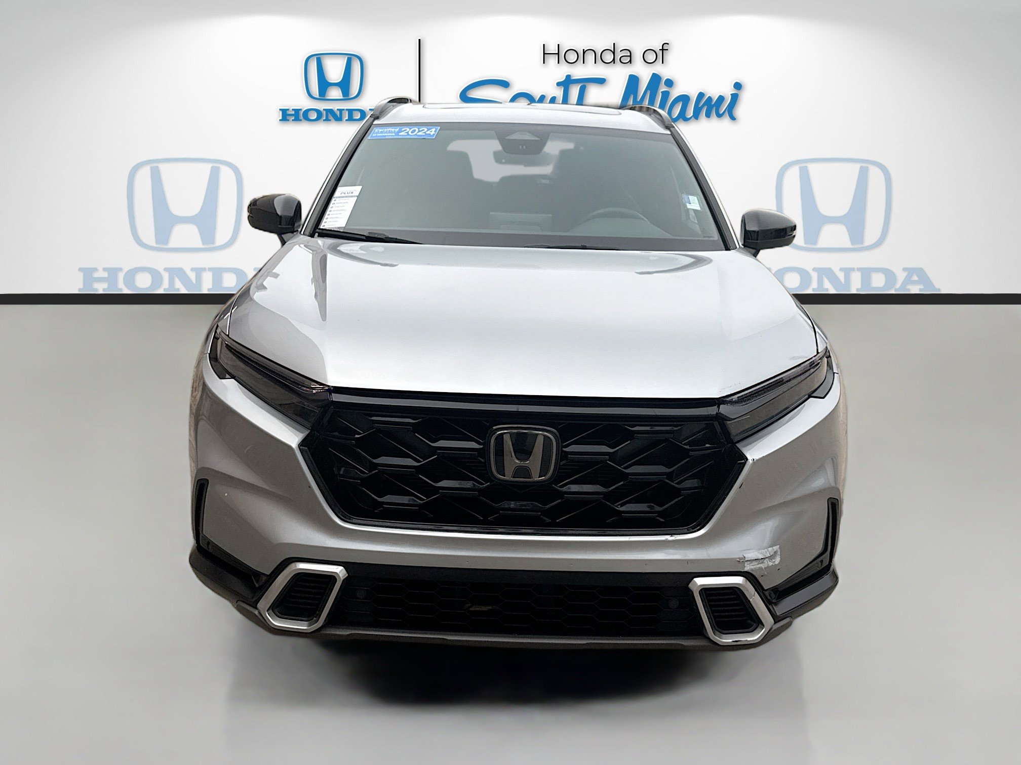 Used 2024 Honda CR-V Sport Touring image 2