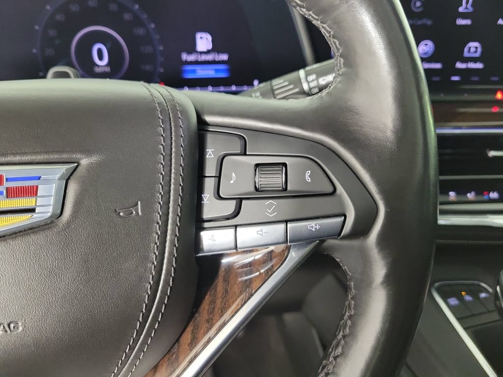 Certified 2022 Cadillac Escalade ESV Premium Luxury Platinum AWD/4WD image 24