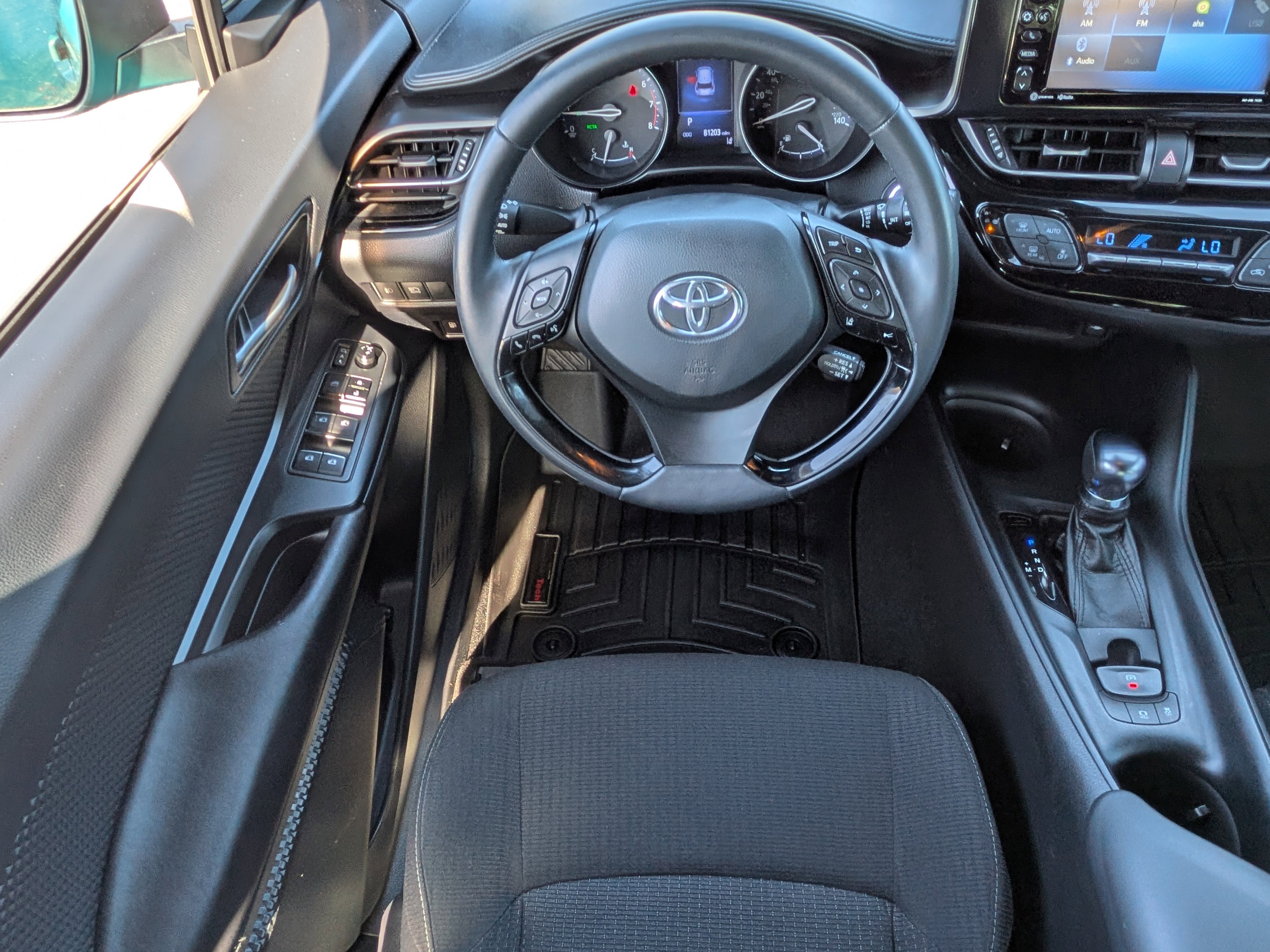 Used 2018 Toyota C-HR XLE image 15