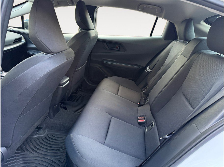 Used 2023 Toyota Prius LE image 13