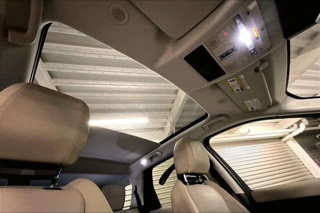 Certified 2025 Land Rover Discovery Sport S image 30