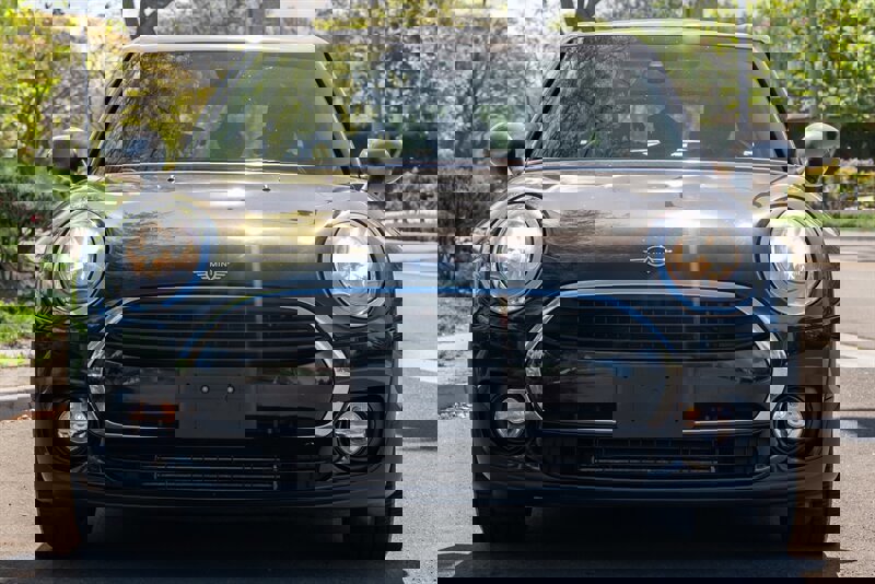 Used 2019 MINI Cooper Clubman video 2