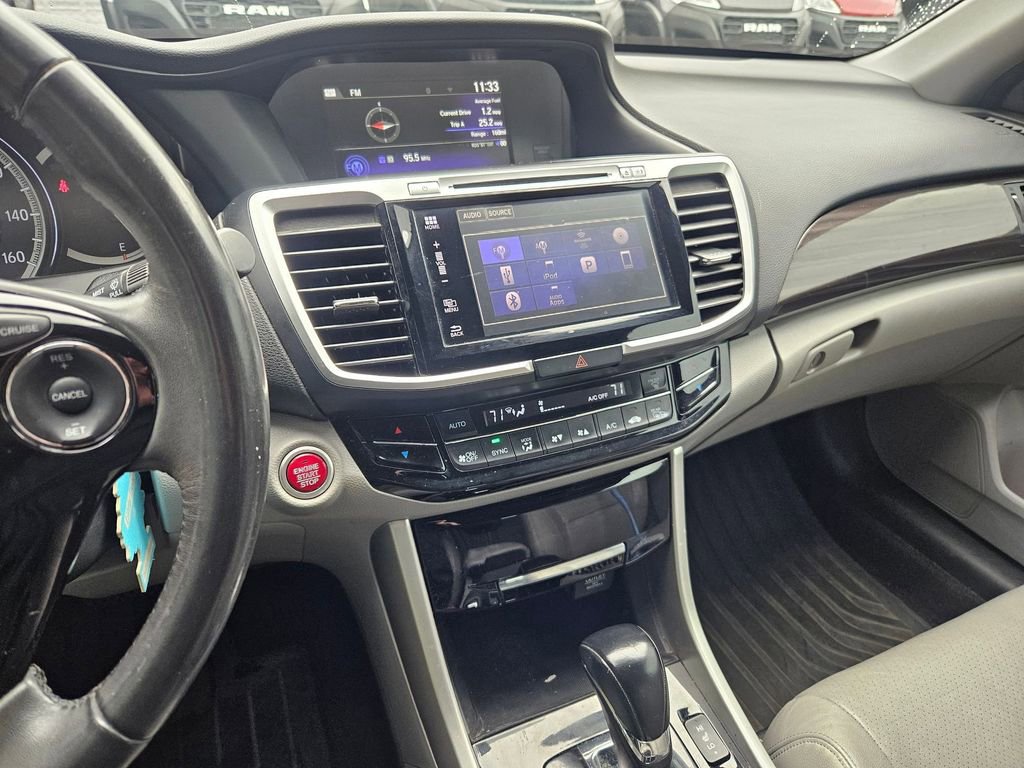 Used 2016 Honda Accord EX-L image 21