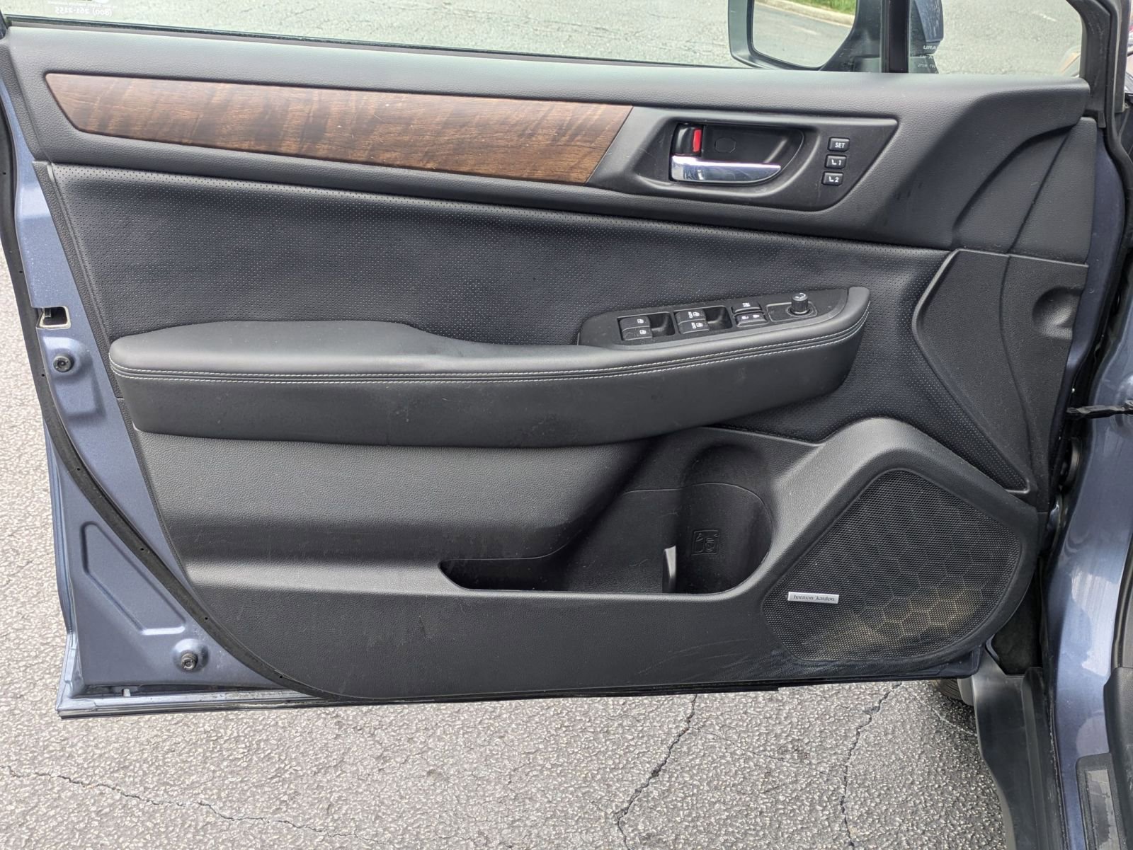 Used 2015 Subaru Outback 2.5i Limited w/ Protection Package #1 image 17