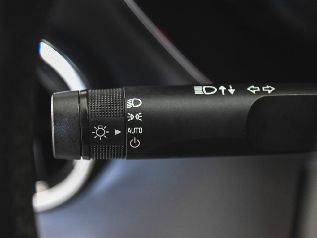 Used 2020 Chevrolet Camaro LT w/ 1LE Track Performance Package image 23