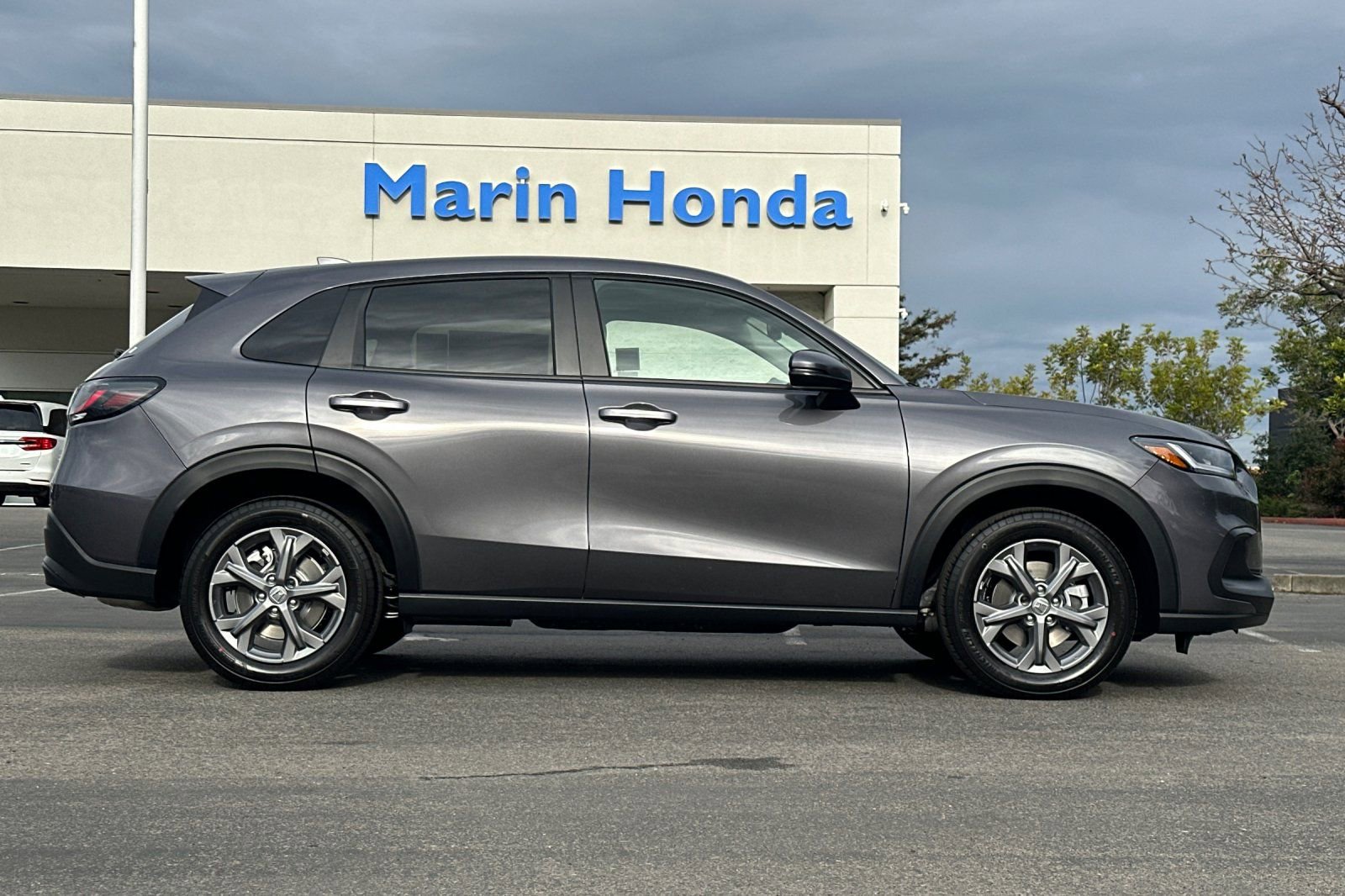 New 2026 Honda HR-V LX image 3
