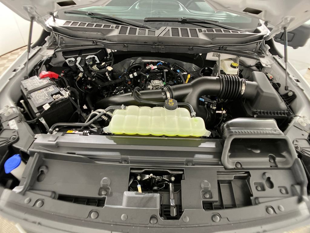 New 2026 Ford F150 XLT w/ Equipment Group 302A MID image 32