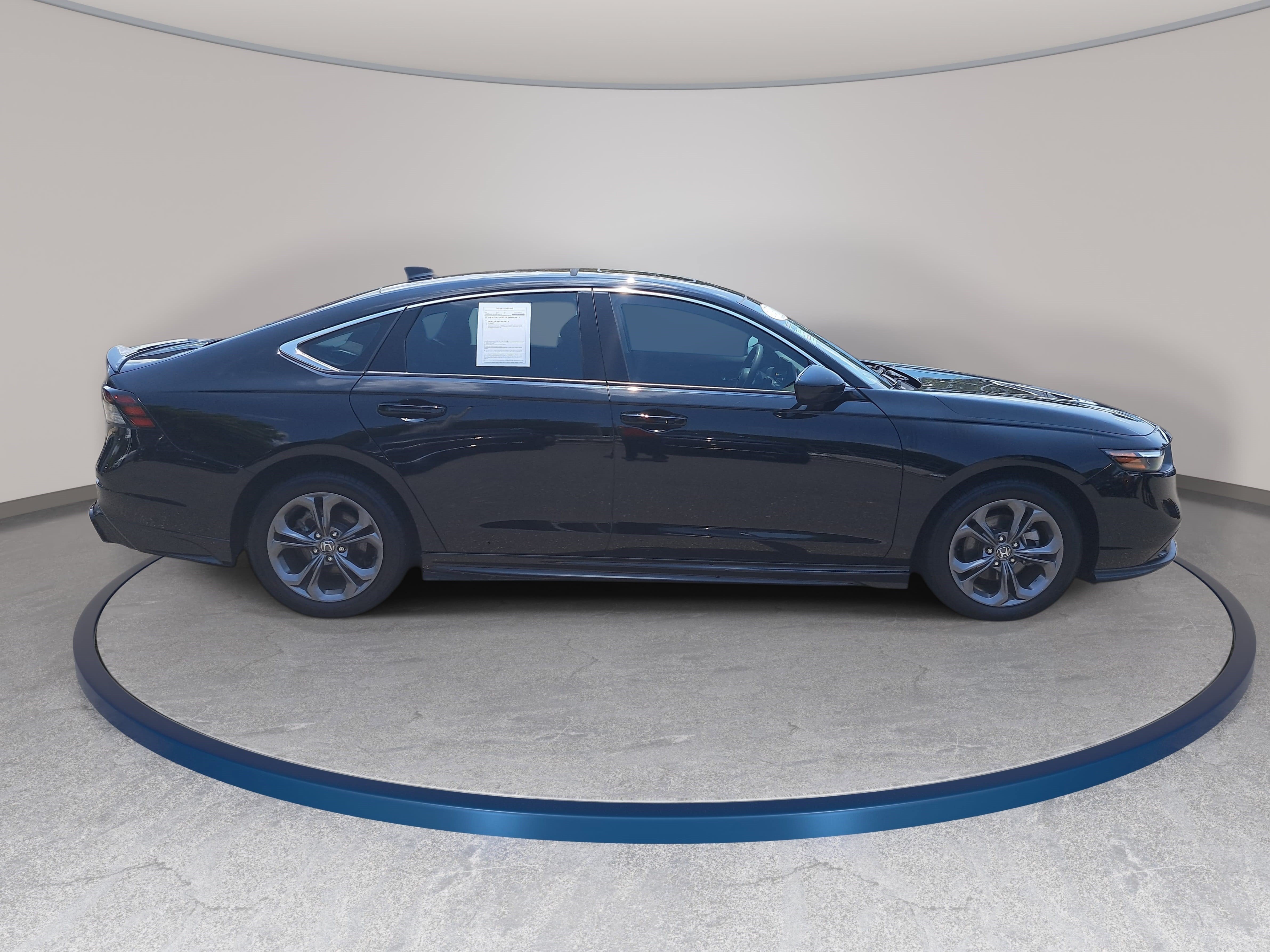 Used 2024 Honda Accord EX image 4