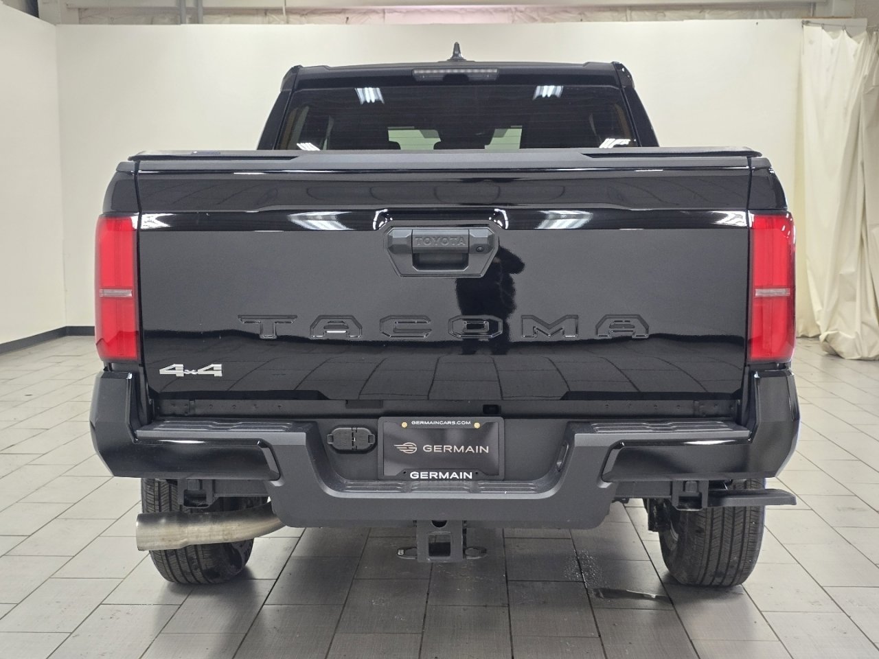 Certified 2025 Toyota Tacoma SR5 image 14