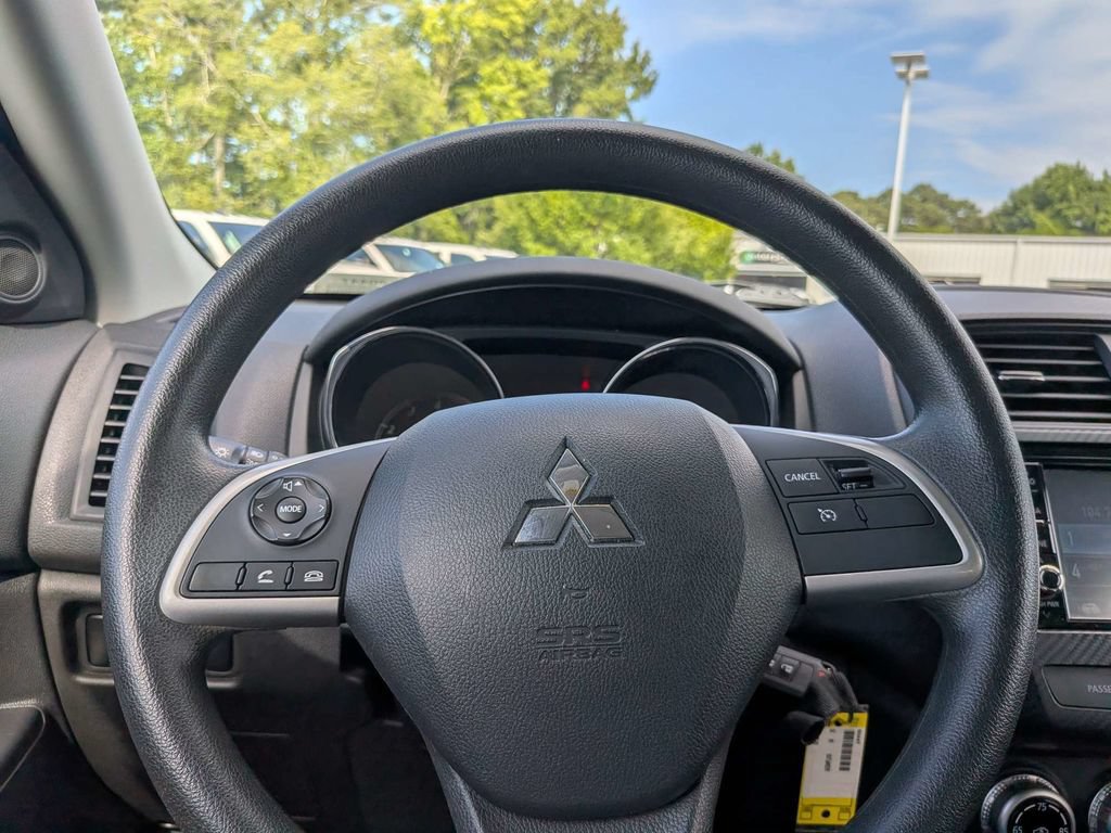 Used 2024 Mitsubishi Outlander Sport ES AWD/4WD image 25