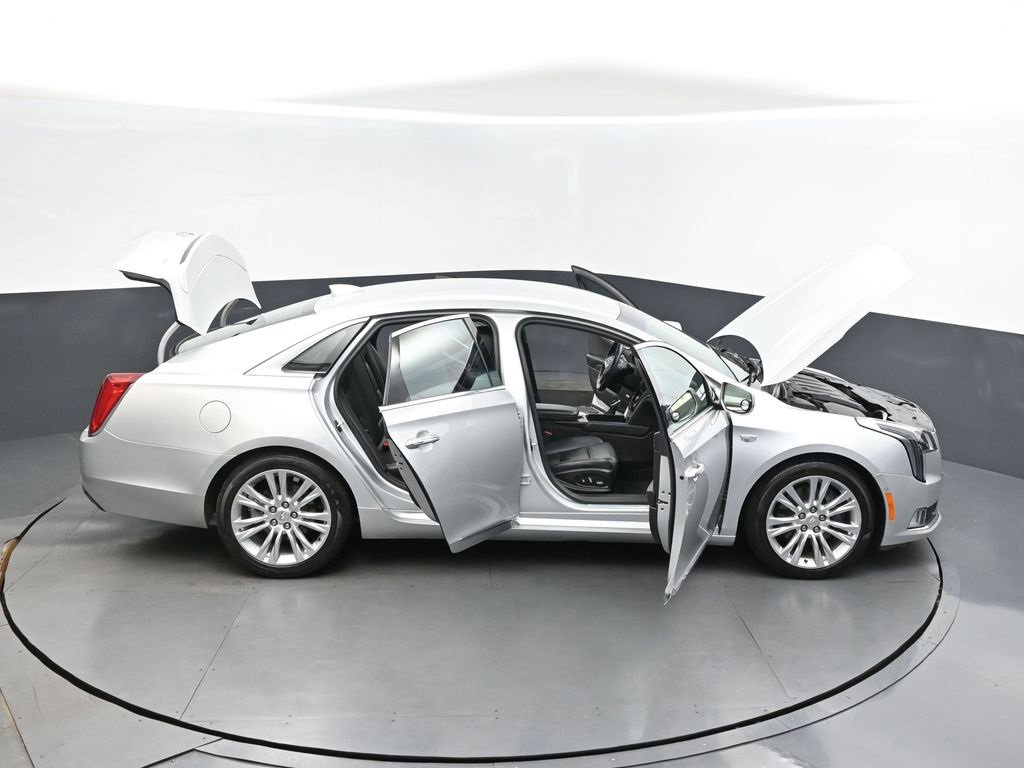 Used 2018 Cadillac XTS Luxury image 51