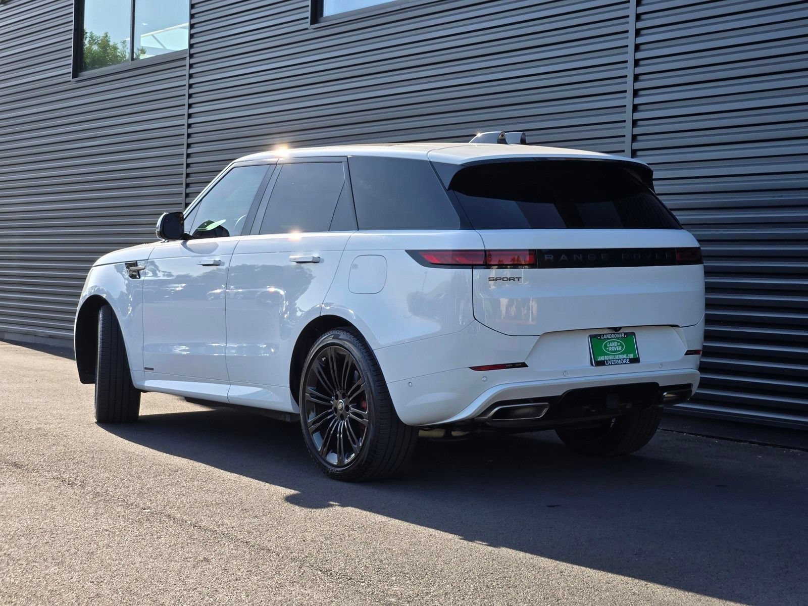 Used 2024 Land Rover Range Rover Sport Autobiography AWD/4WD image 5