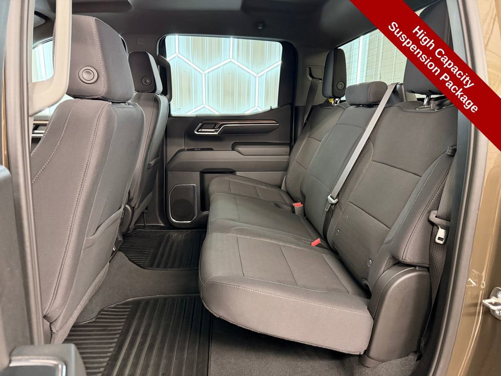 Used 2024 Chevrolet Silverado 1500 LT image 26