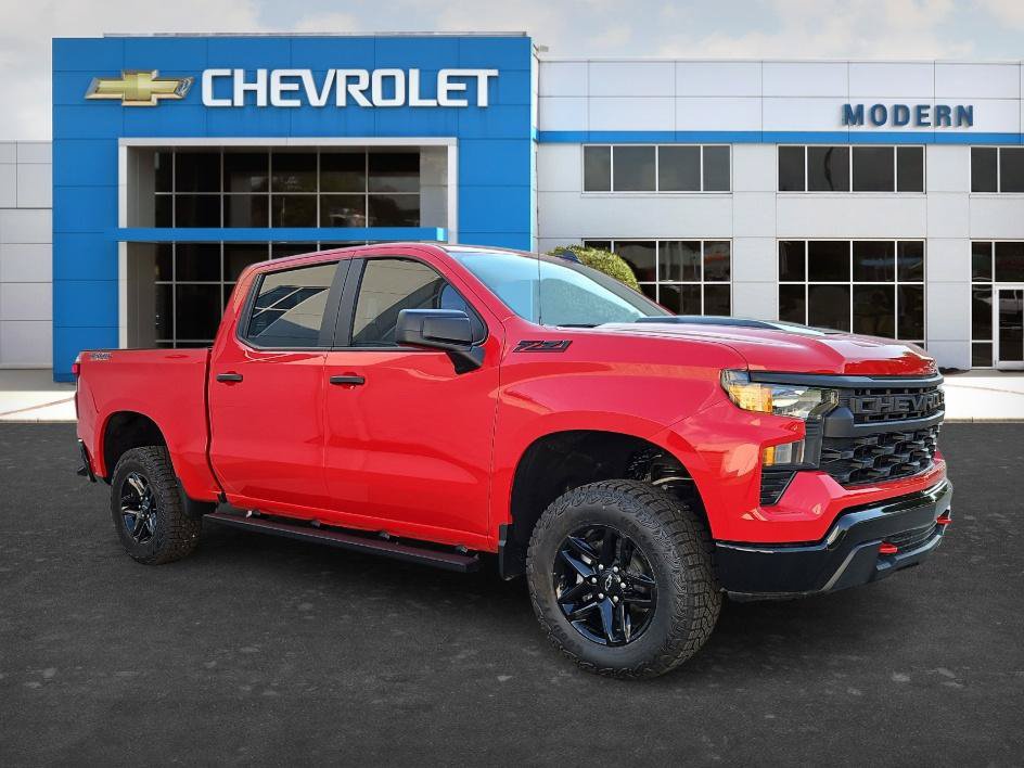 New 2026 Chevrolet Silverado 1500 Custom Trail Boss w/ LPO, Dark Essentials Package AWD/4WD image 7