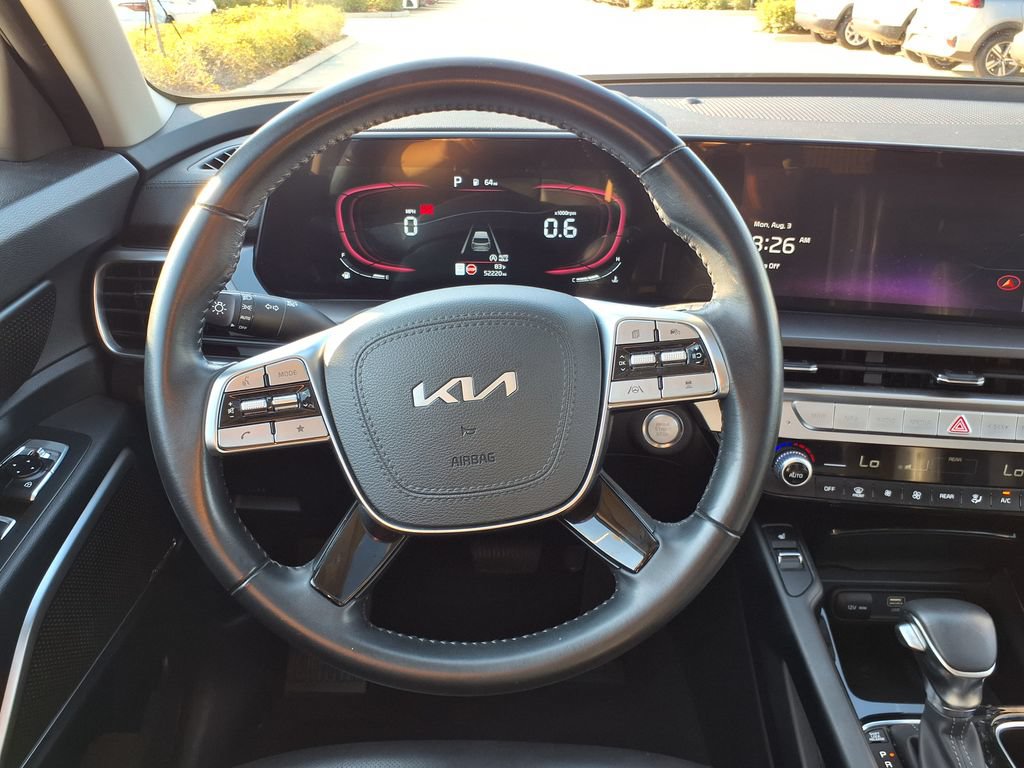 Used 2025 Kia Telluride S FWD image 28