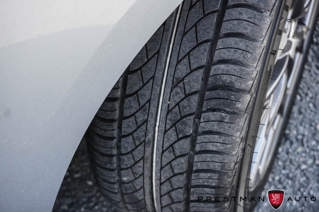 Used 2021 Subaru Impreza 2.0i Limited image 15