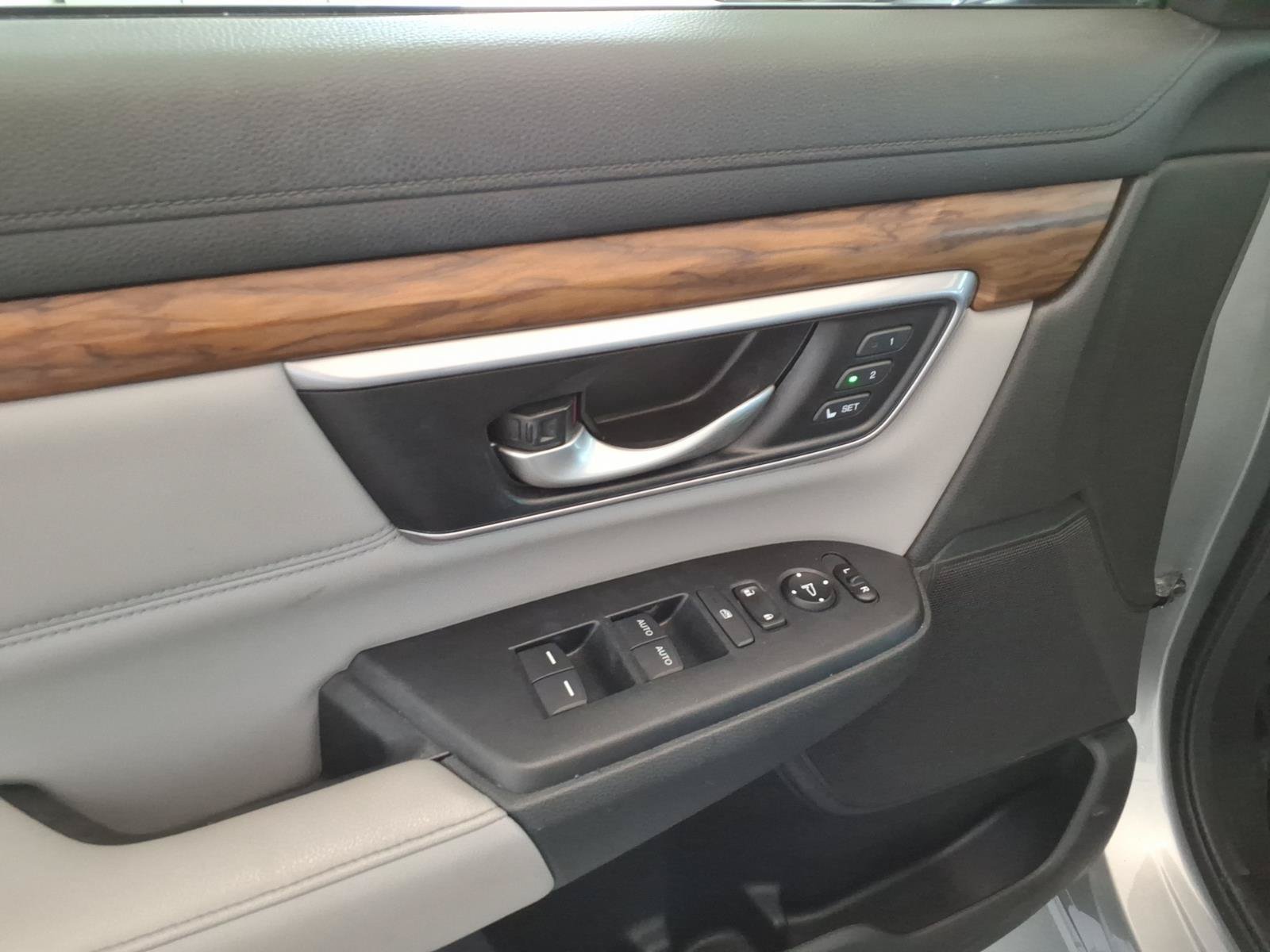 Certified 2017 Honda CR-V EX-L image 12