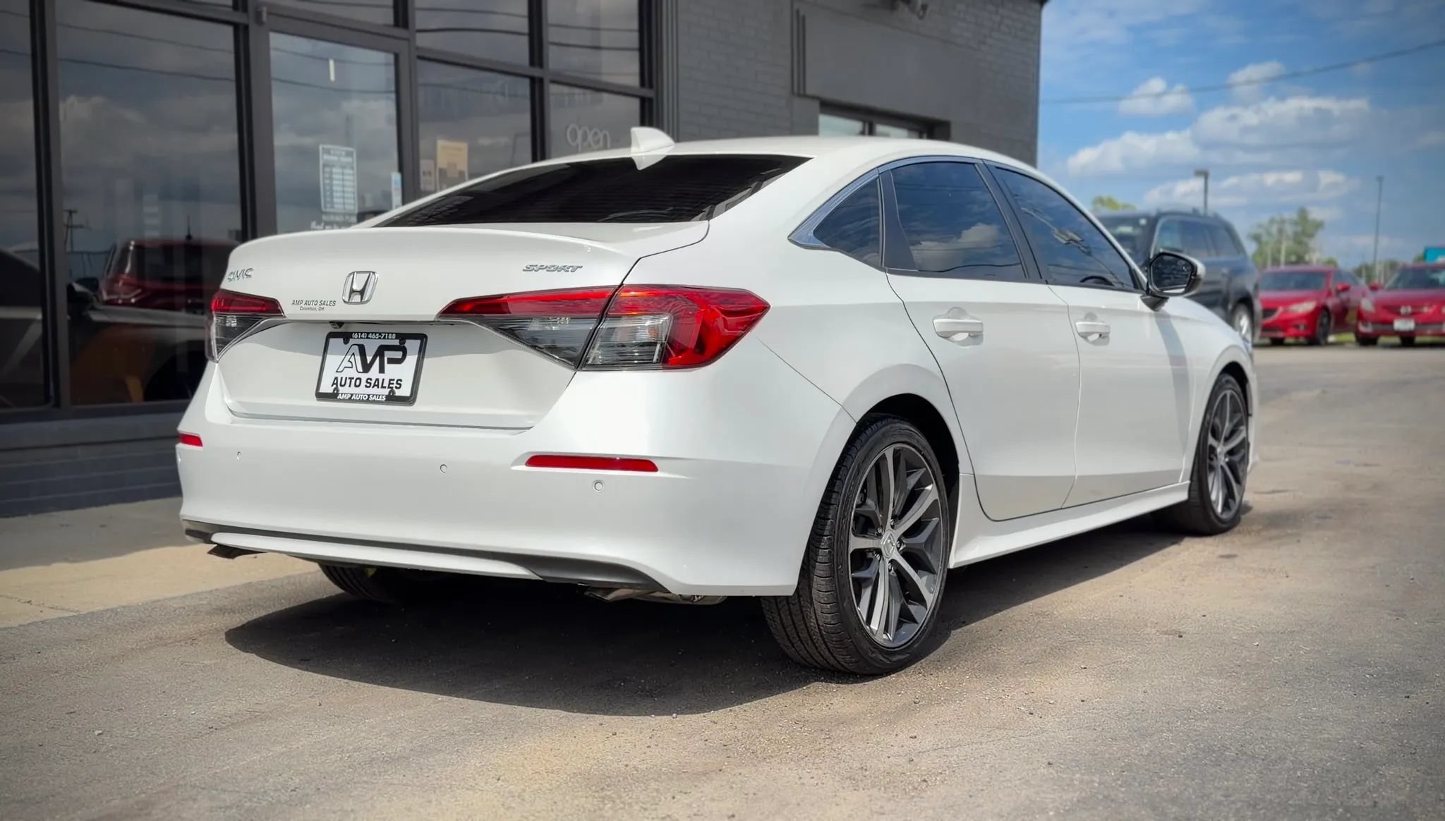Used 2024 Honda Civic Touring image 2