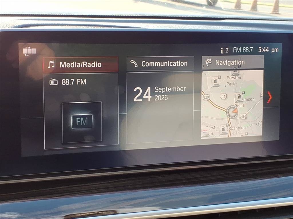 Used 2019 BMW 530i w/ Convenience Package RWD image 28