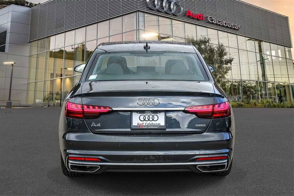 Used 2023 Audi A4 2.0T Premium w/ Convenience Package image 3