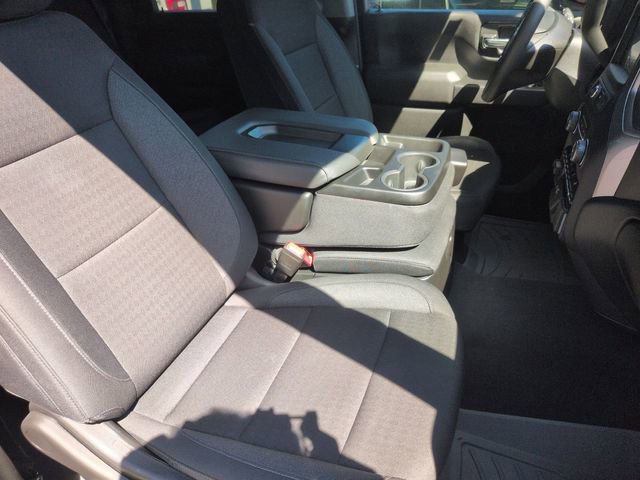 Used 2024 Chevrolet Silverado 2500 Custom w/ Custom Value Package AWD/4WD image 32