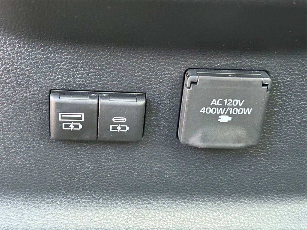 Used 2022 Toyota Tundra TRD Pro w/ TRD Pro Tow Package image 13