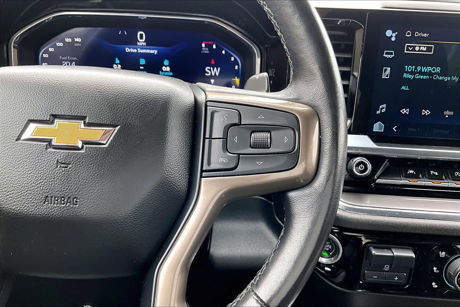 Used 2023 Chevrolet Silverado 1500 High Country w/ Z71 Off-Road Package AWD/4WD image 25