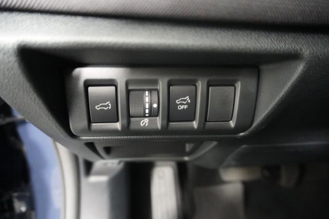 Used 2025 Subaru Outback Premium image 26