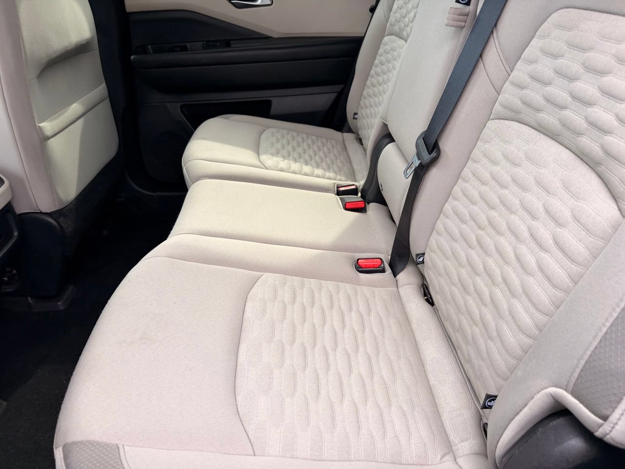 Certified 2022 Nissan Pathfinder SV w/ SV Black Package FWD image 15