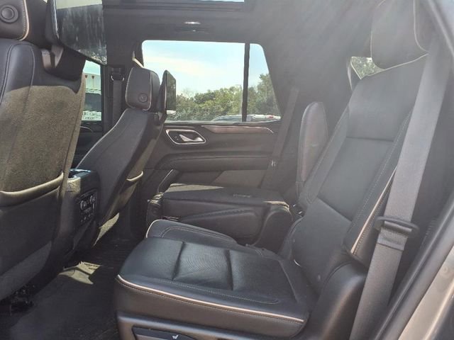 Used 2021 Chevrolet Tahoe Premier w/ Premium Package image 10