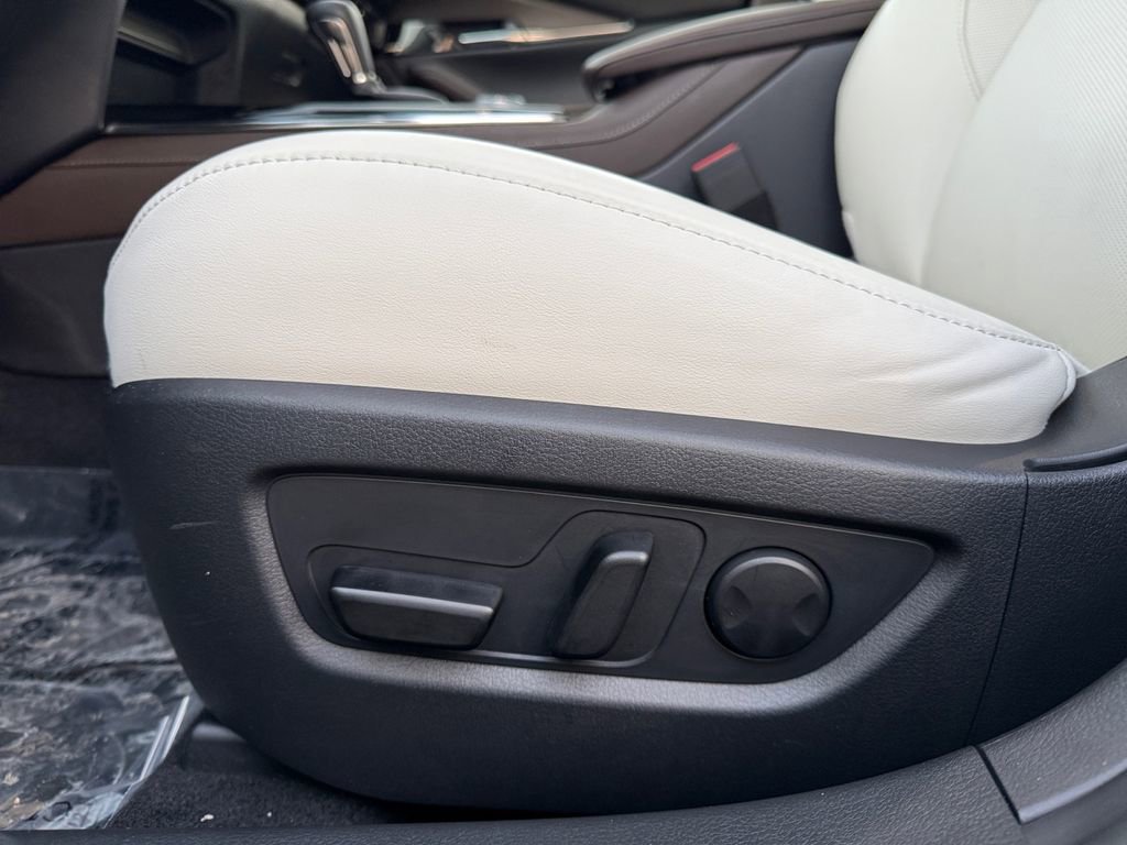 Used 2025 MAZDA CX-30 AWD 2.5 S w/ Premium Package image 10