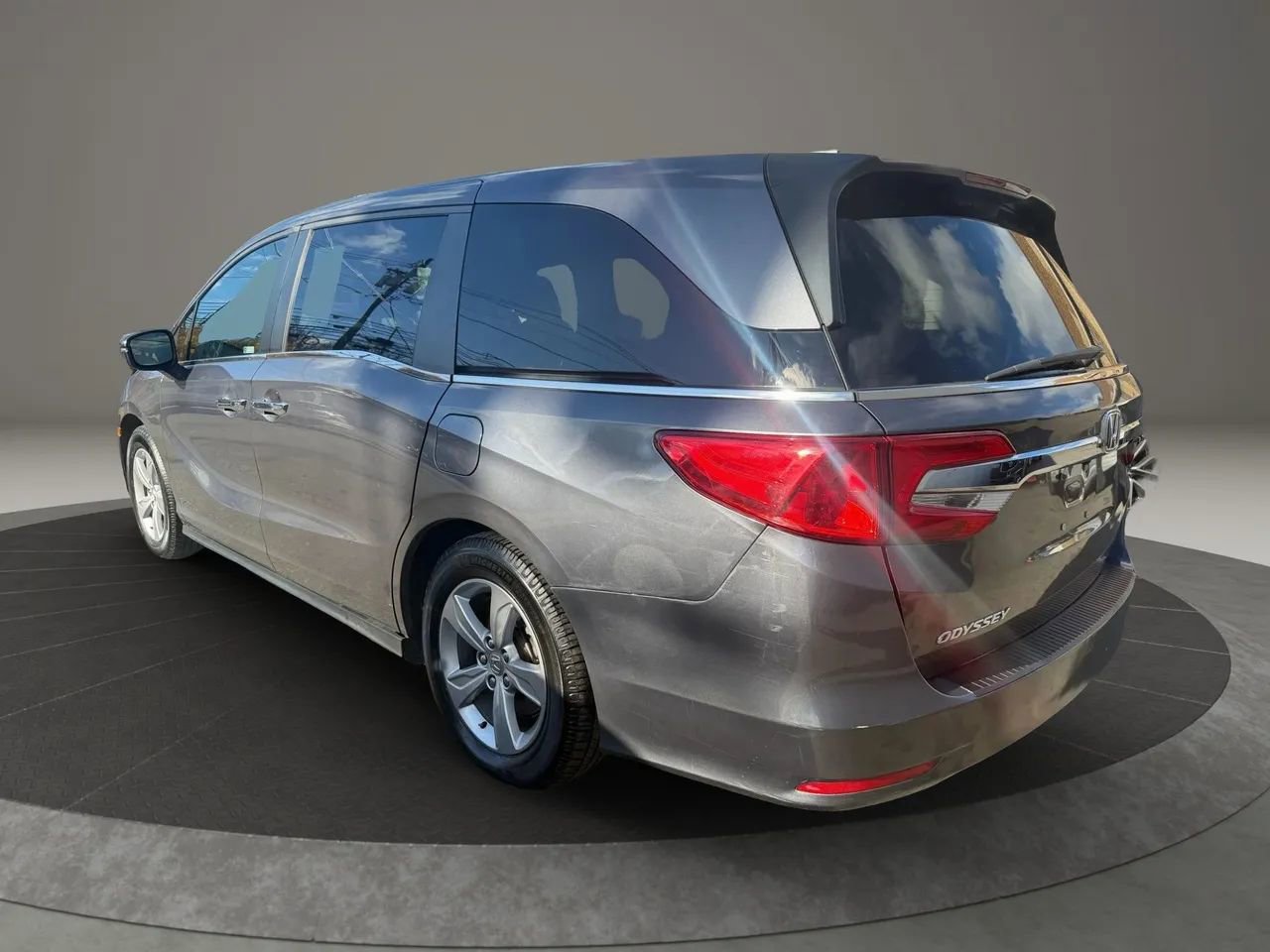 Used 2019 Honda Odyssey EX image 7