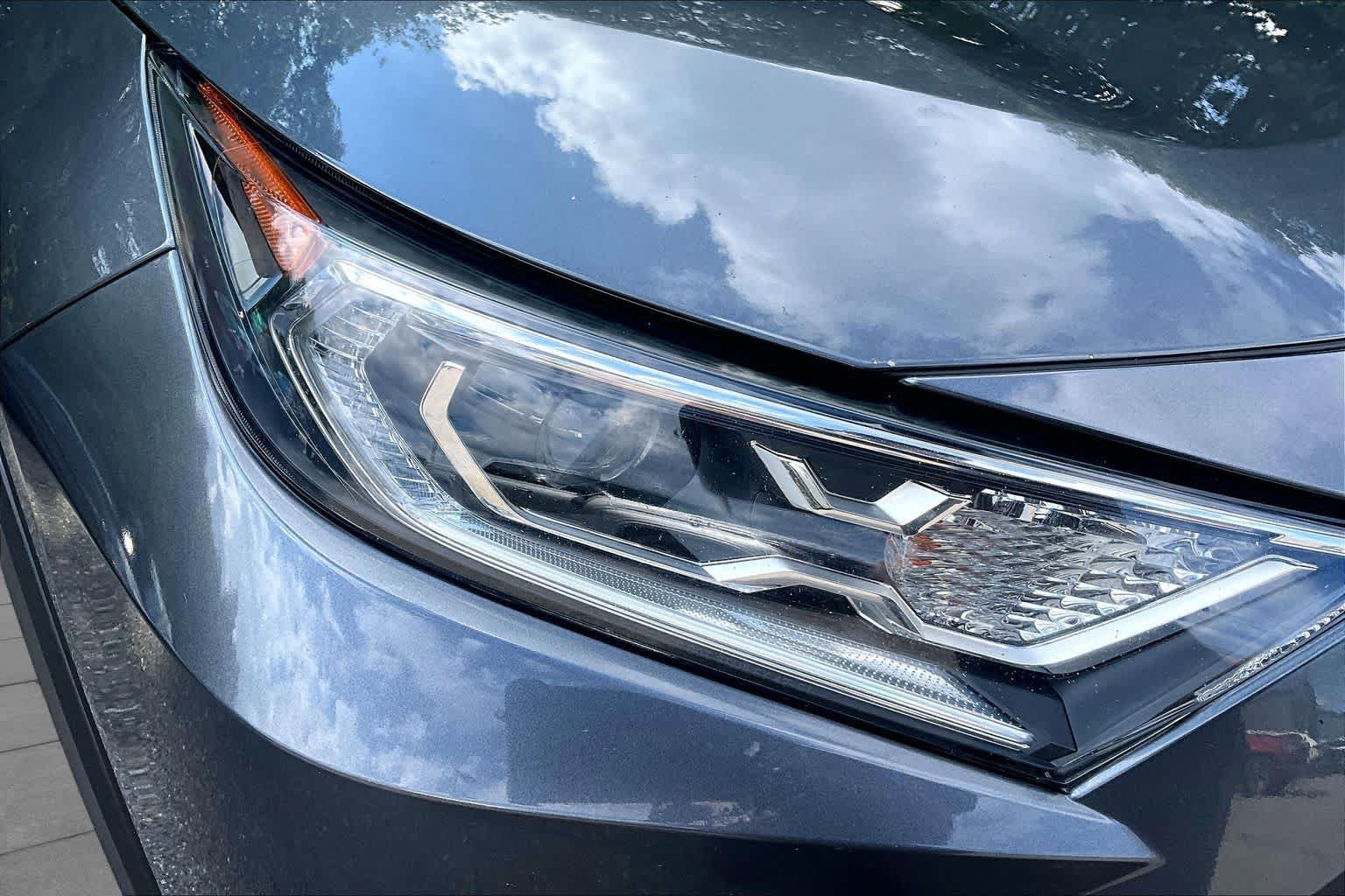 Used 2019 Toyota RAV4 XLE w/ Convenience Package AWD/4WD image 26