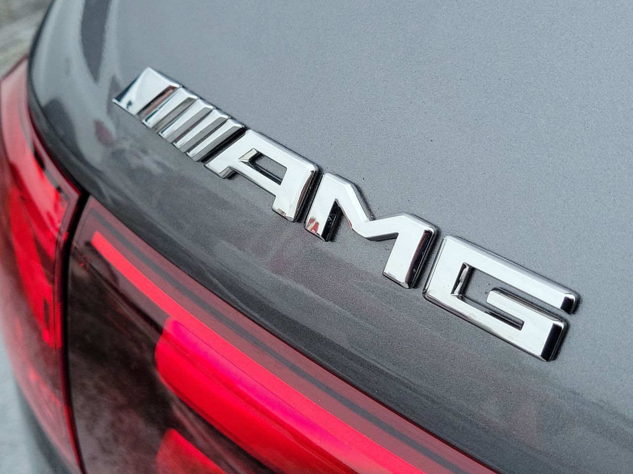 New 2026 Mercedes-Benz GLB 35 AMG 4MATIC image 9