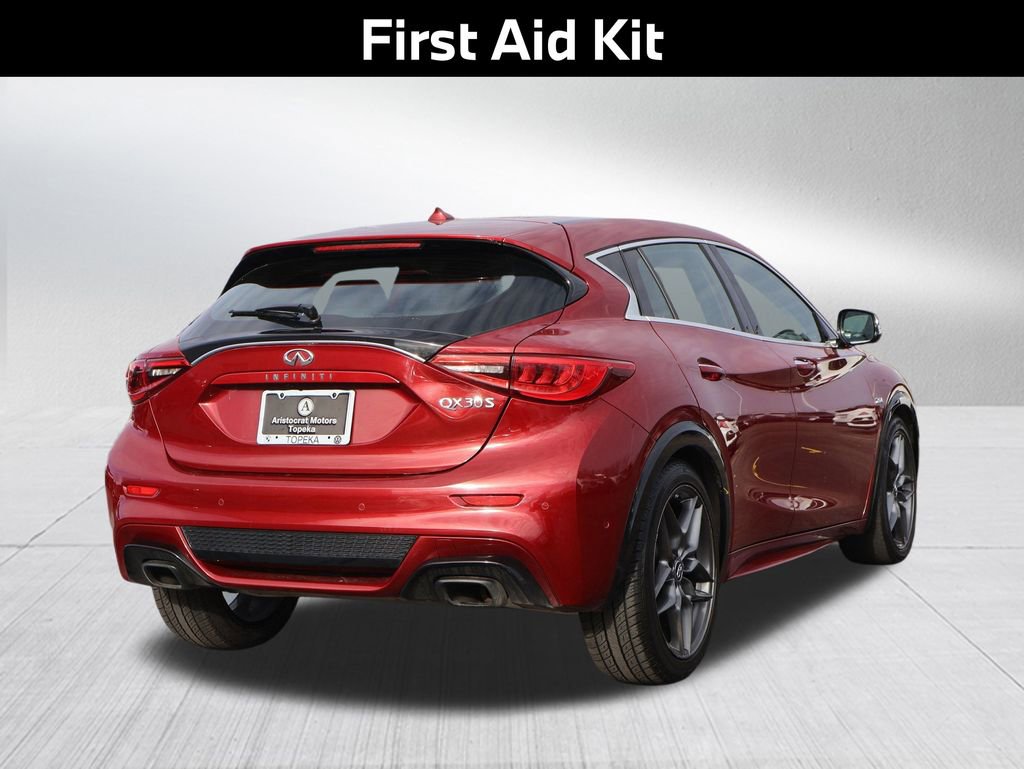 Used 2018 INFINITI QX30 Sport w/ Cargo Package image 8