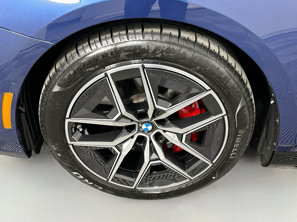 Used 2026 BMW i5 eDrive40 w/ M Sport Package image 32