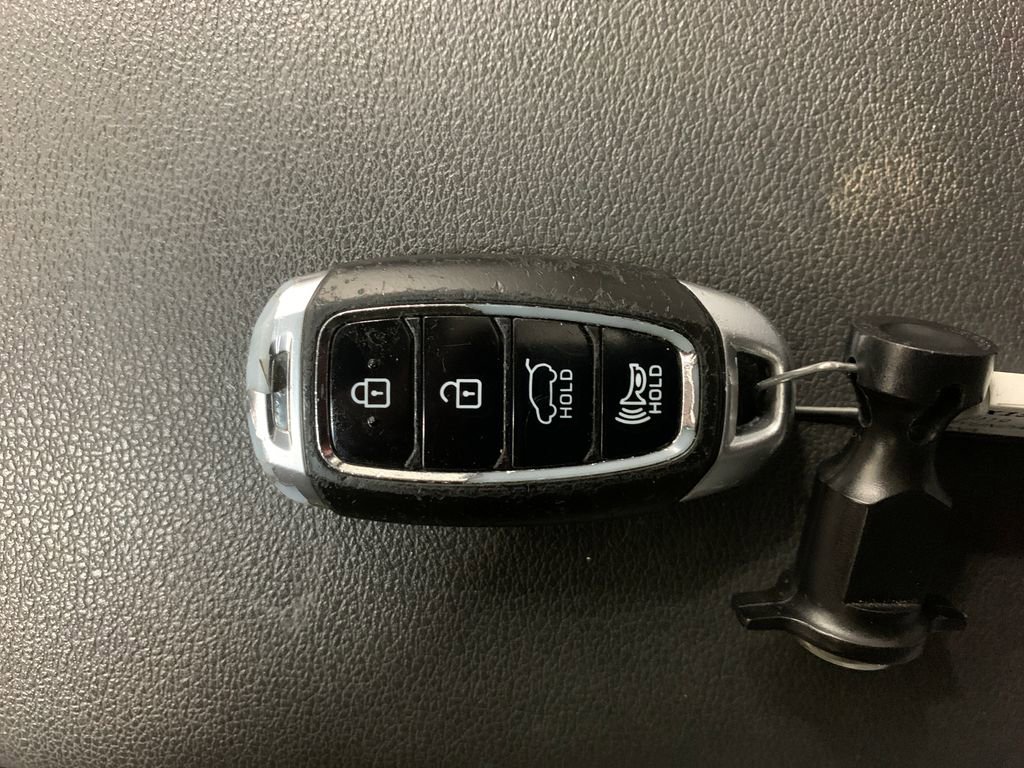 Used 2019 Hyundai Kona Ultimate AWD/4WD image 31