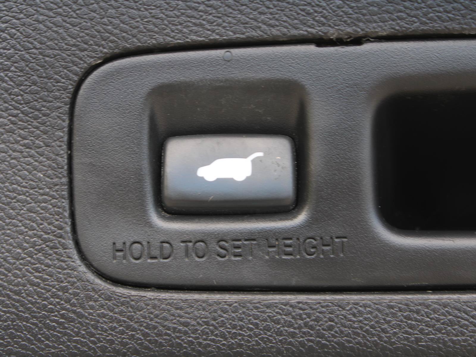 Used 2020 Honda CR-V EX-L image 10
