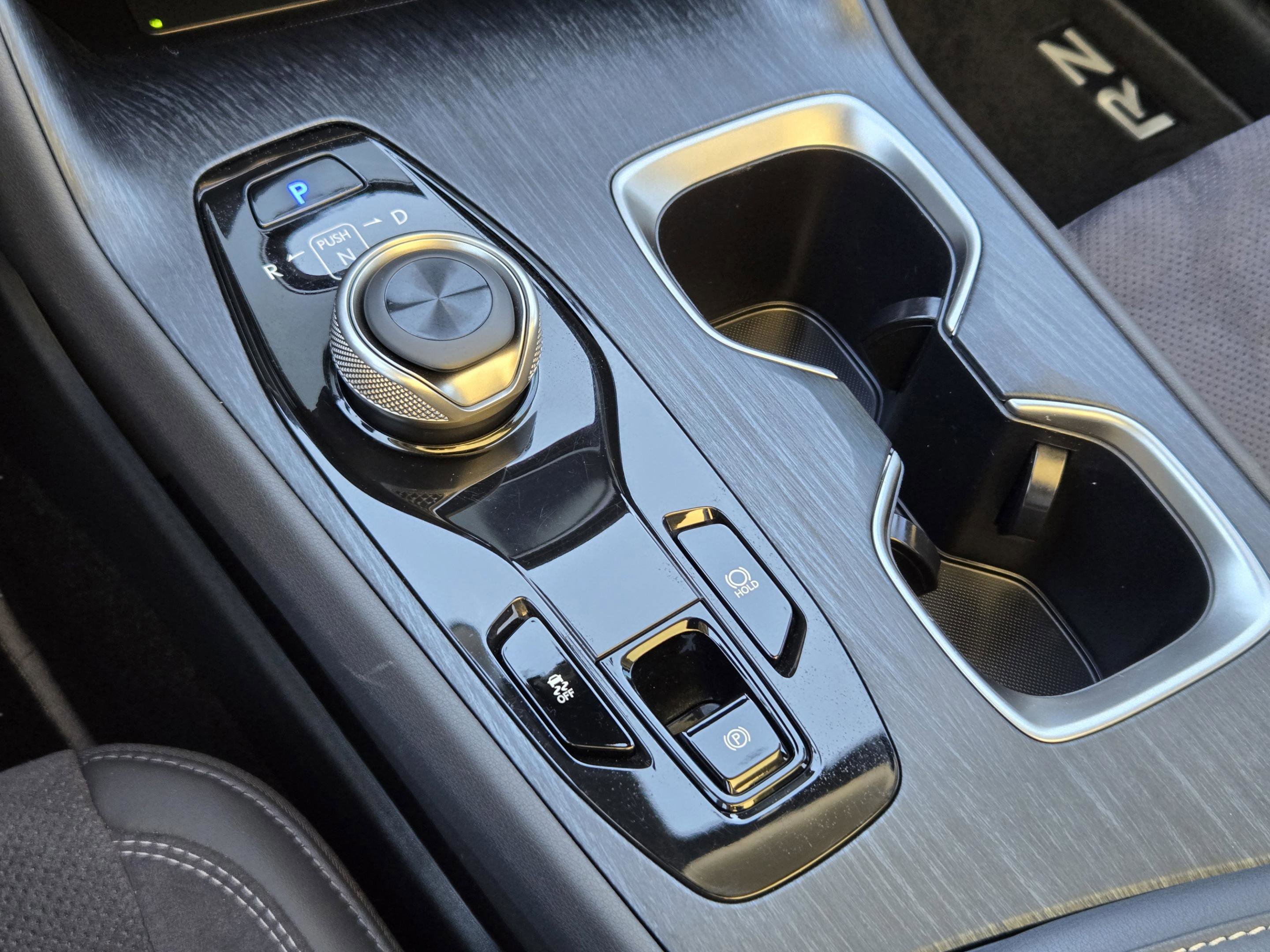 Used 2023 Lexus RZ 450e Premium w/ Accessory Package (Z1) image 15