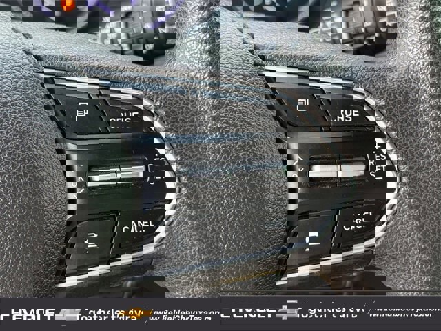 Used 2019 Hyundai Santa Fe SE image 16